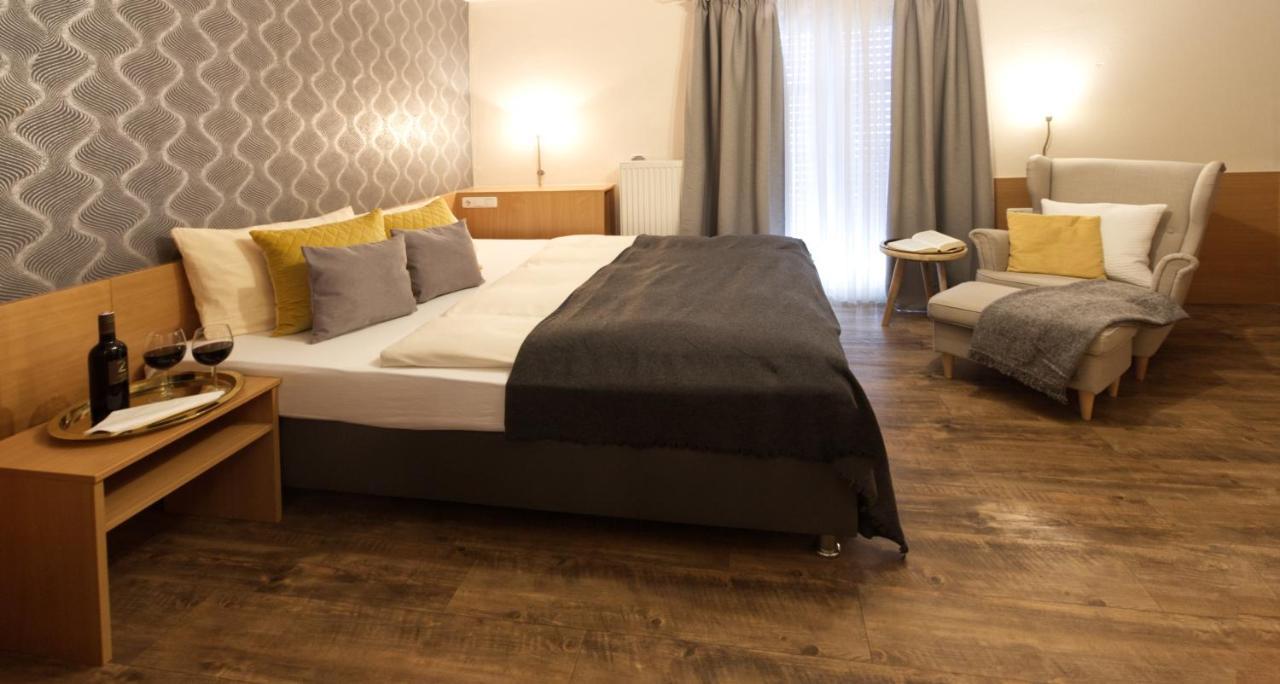Гостевой дом Gaestehaus Zehmerhof Bei Erding