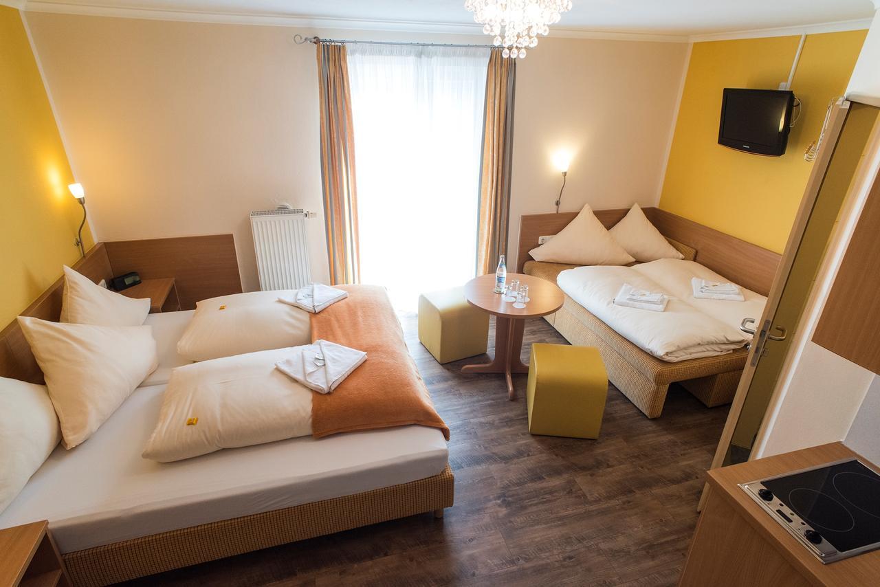 Gaestehaus Zehmerhof Bei Erding