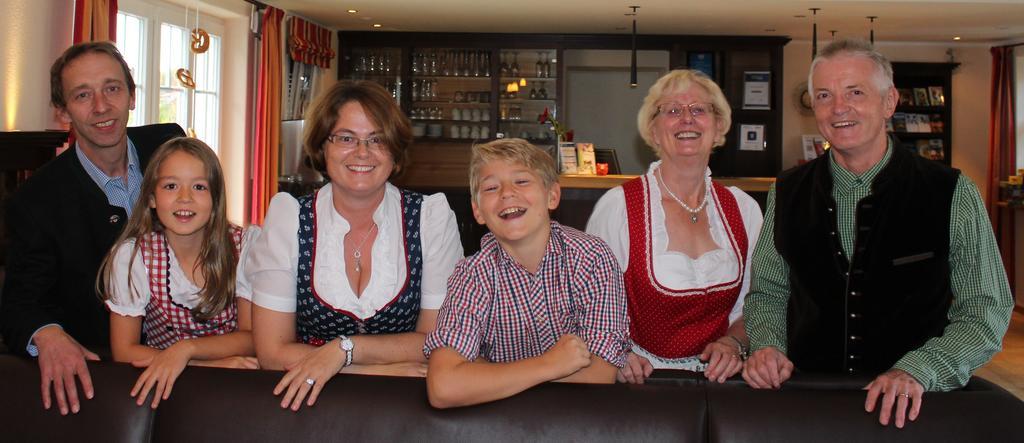 Gaestehaus Zehmerhof Bei Erding